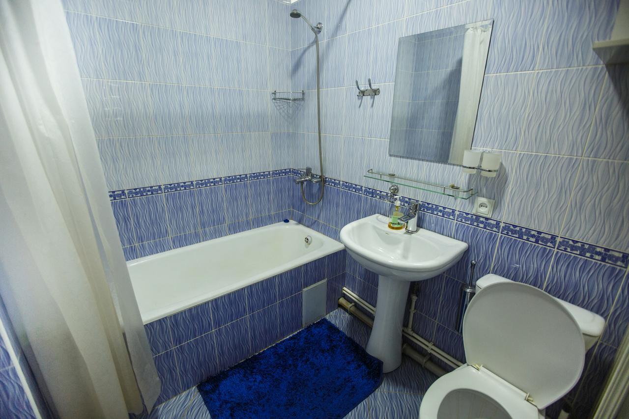 Aziaway Apart-Hotel Tashkent Bagian luar foto