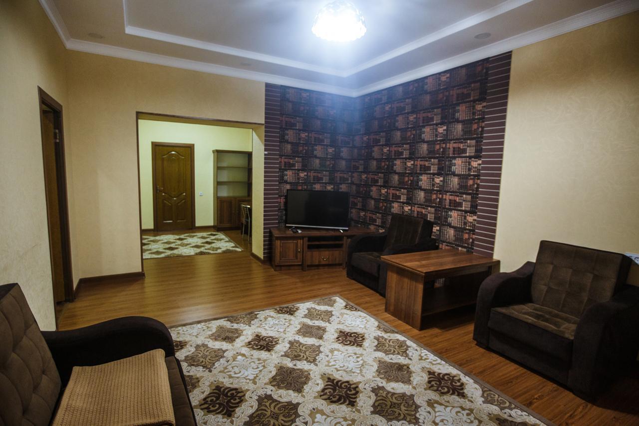 Aziaway Apart-Hotel Tashkent Bagian luar foto