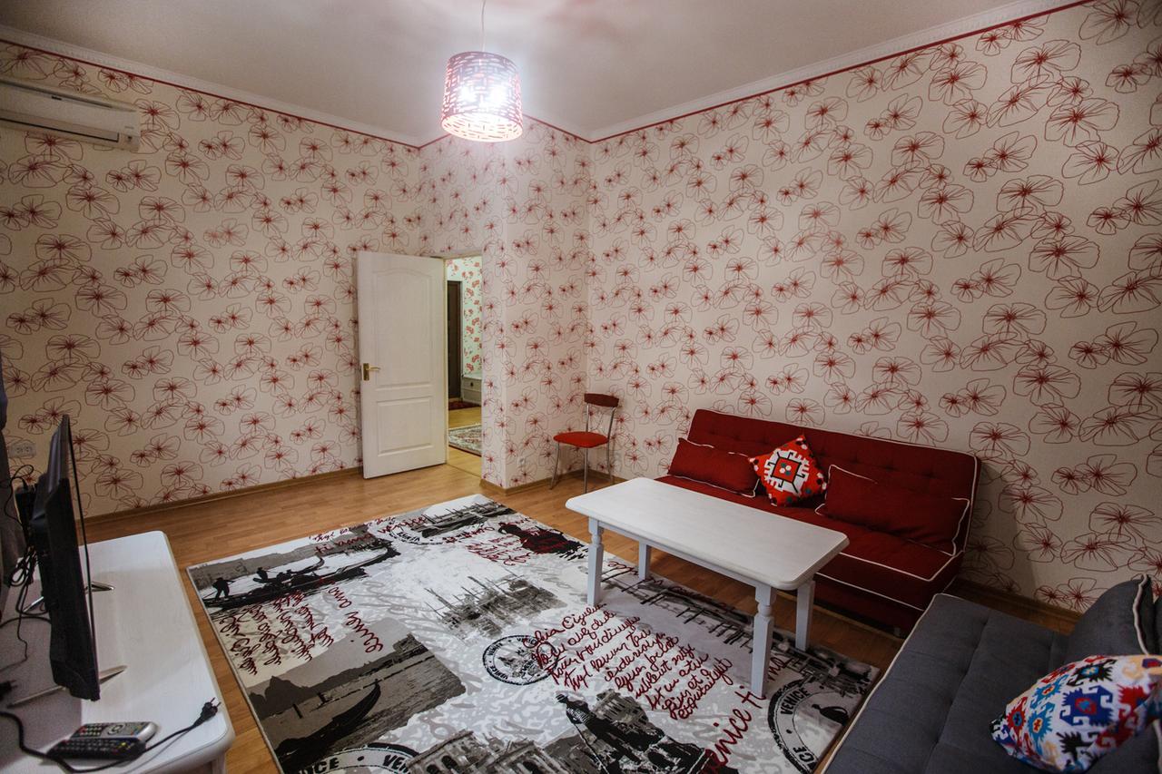 Aziaway Apart-Hotel Tashkent Bagian luar foto
