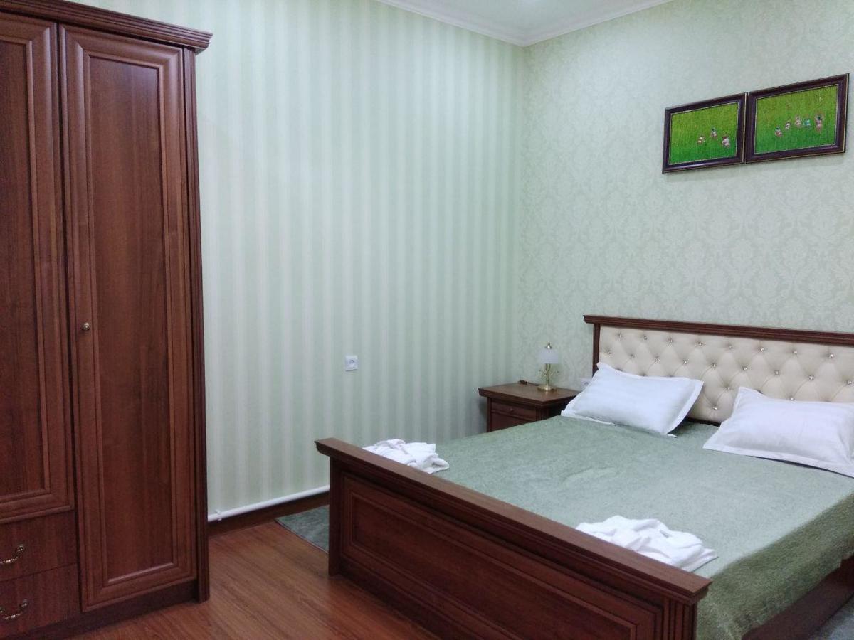Aziaway Apart-Hotel Tashkent Bagian luar foto