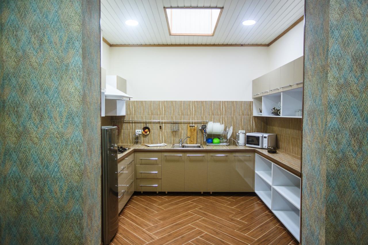 Aziaway Apart-Hotel Tashkent Bagian luar foto